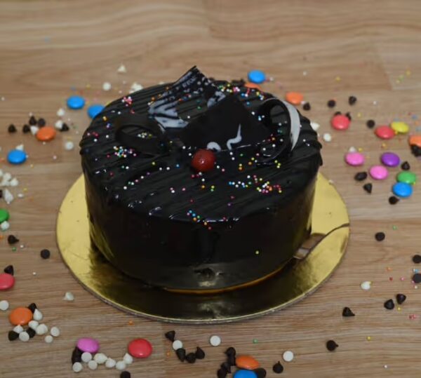 Chocolate Truffle Cake (Eggless)